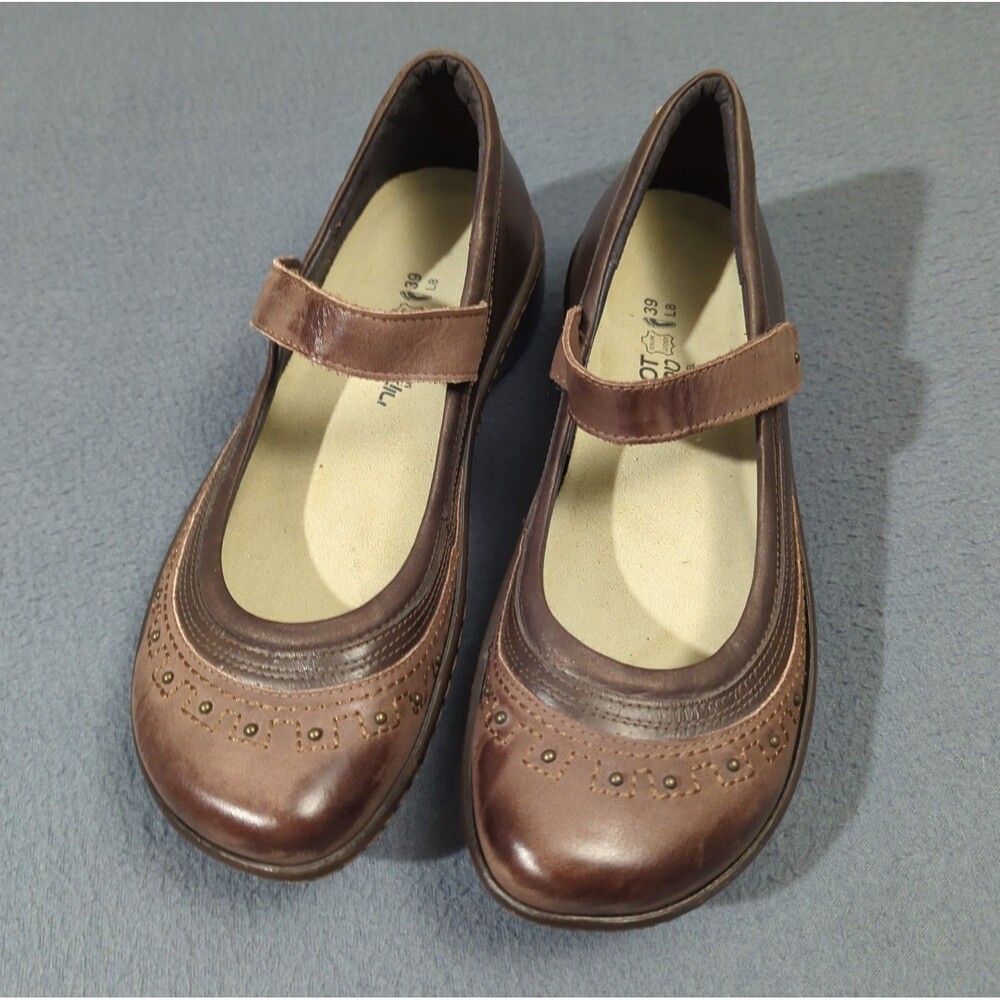 Naot Shoes Women's 39 EU Brown Leather Mary Janes Comfort